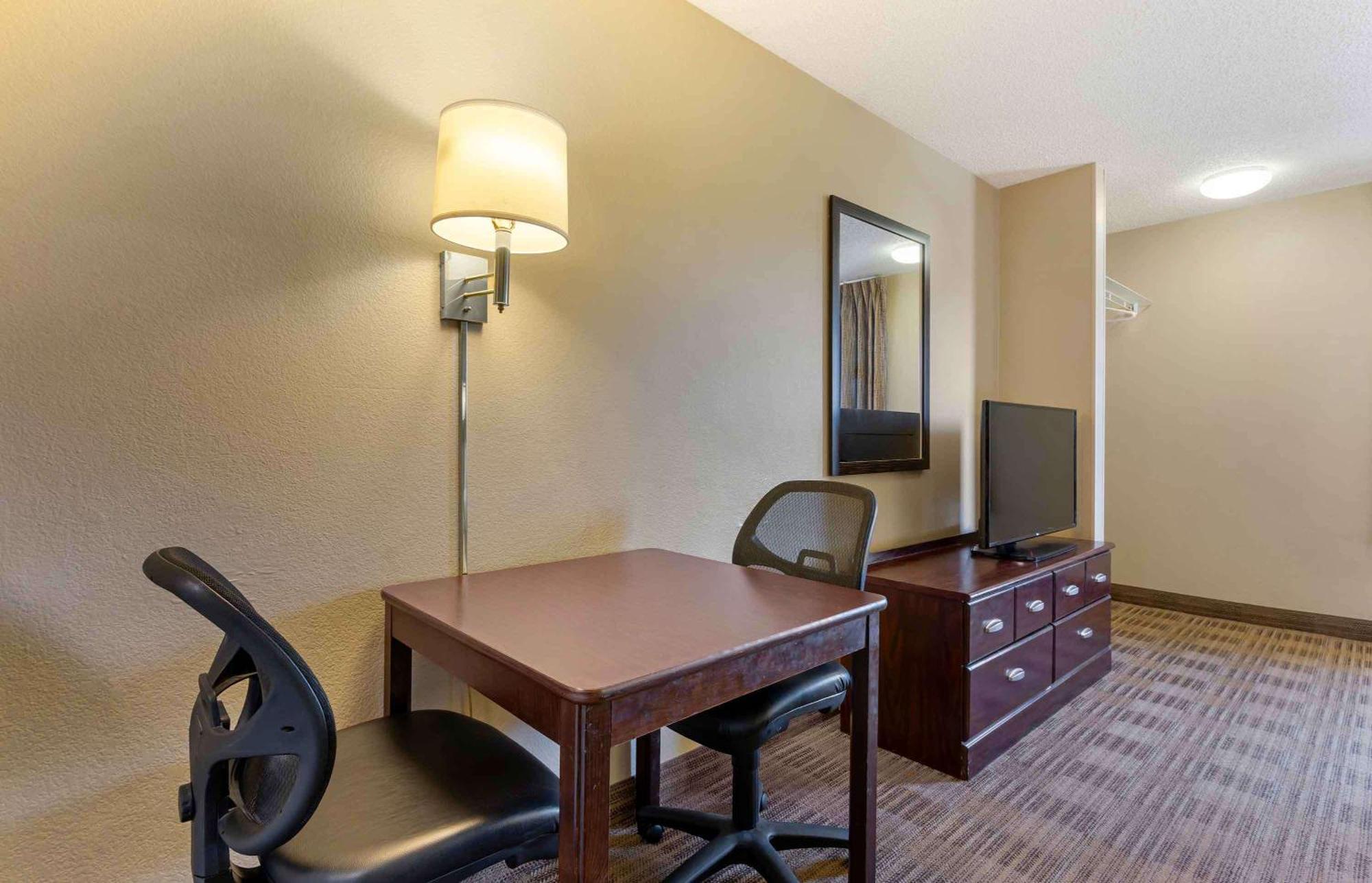 Extended Stay America Suites - Livermore - Airway Blvd Екстер'єр фото
